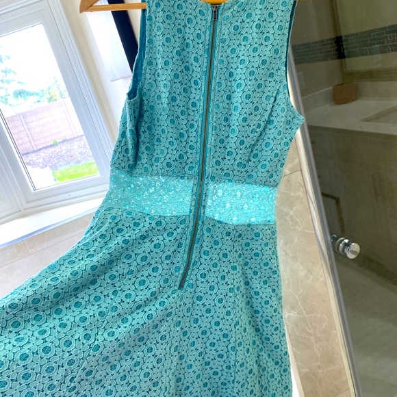 Gorgeous Summer dress - Picture 2 of 4